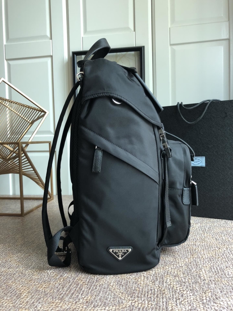 Pra*a backpacks